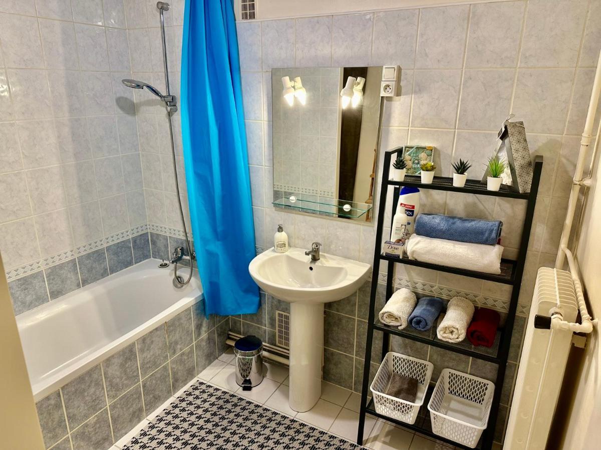 La C@Sa: Appartement Lumineux De 4Pieces / 3Ch/ Balcon/ Parking Bagnolet Exterior foto